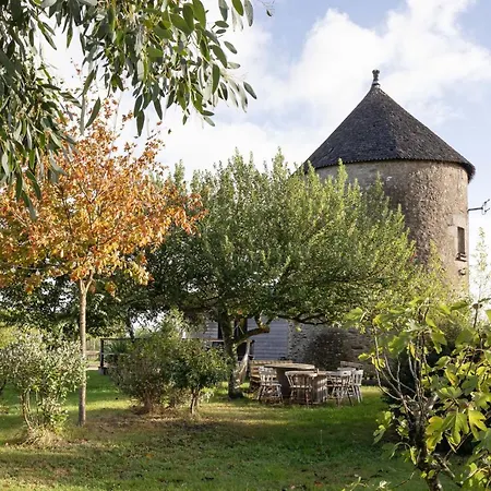 Le Moulin Des Amis Et La Yourte - Atypiques La Gouesnière