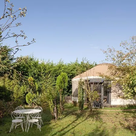 Le Moulin Des Amis Et La Yourte - Atypiques Hébergement de vacances *